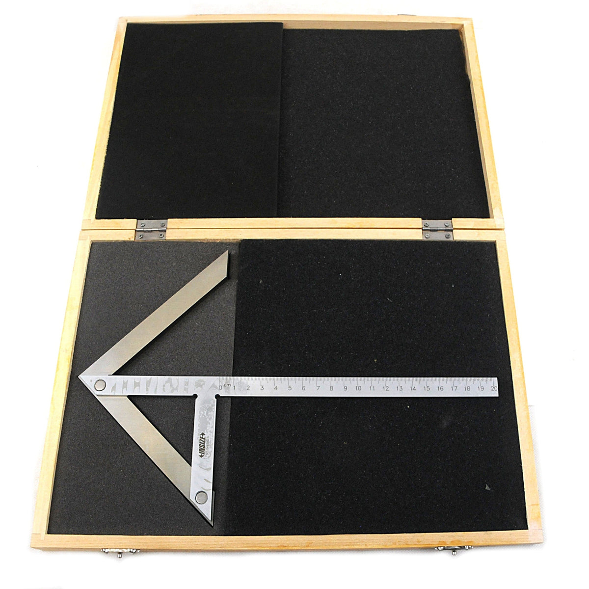 INSIZE Measuring Equipment Insize Center Marking Gauge 200x150mm Range Series 7205-200